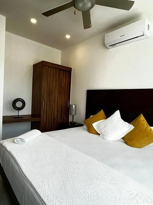 Acogedor Fast Wifi 5Ta Avenida Apartment Playa del Carmen